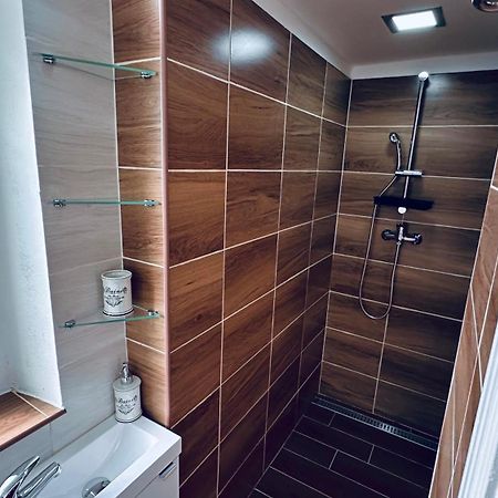 Apartman Alesta Брунталь Экстерьер фото