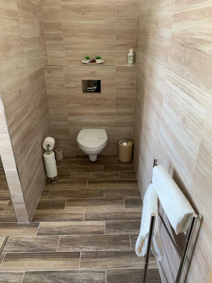 Apartman Alesta Брунталь Экстерьер фото