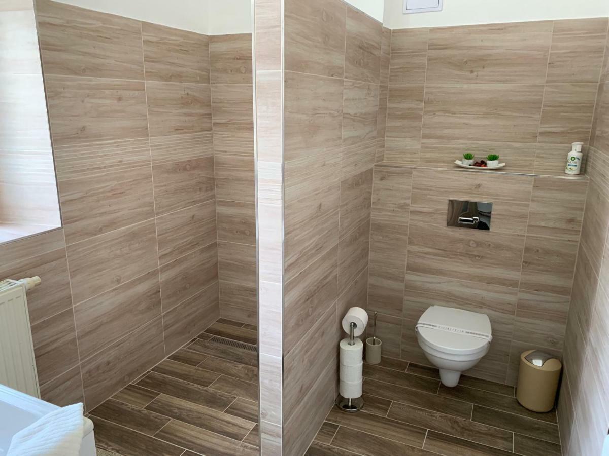 Apartman Alesta Брунталь Экстерьер фото